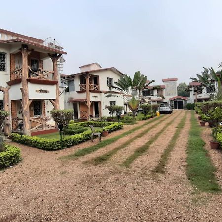 New Hemanjali Resort Bolpur Esterno foto