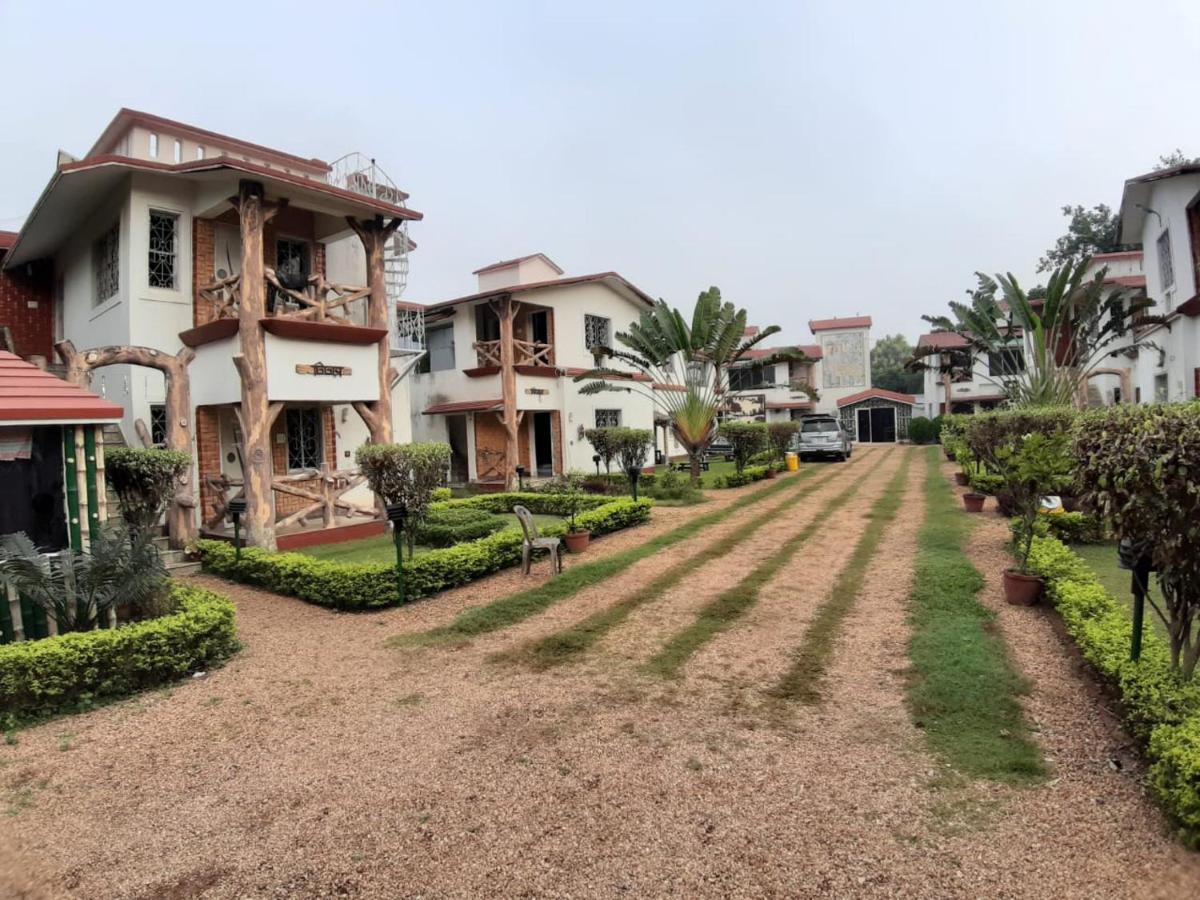New Hemanjali Resort Bolpur Esterno foto